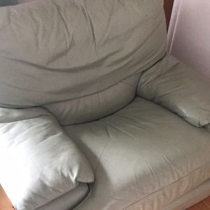 Green recliner couch